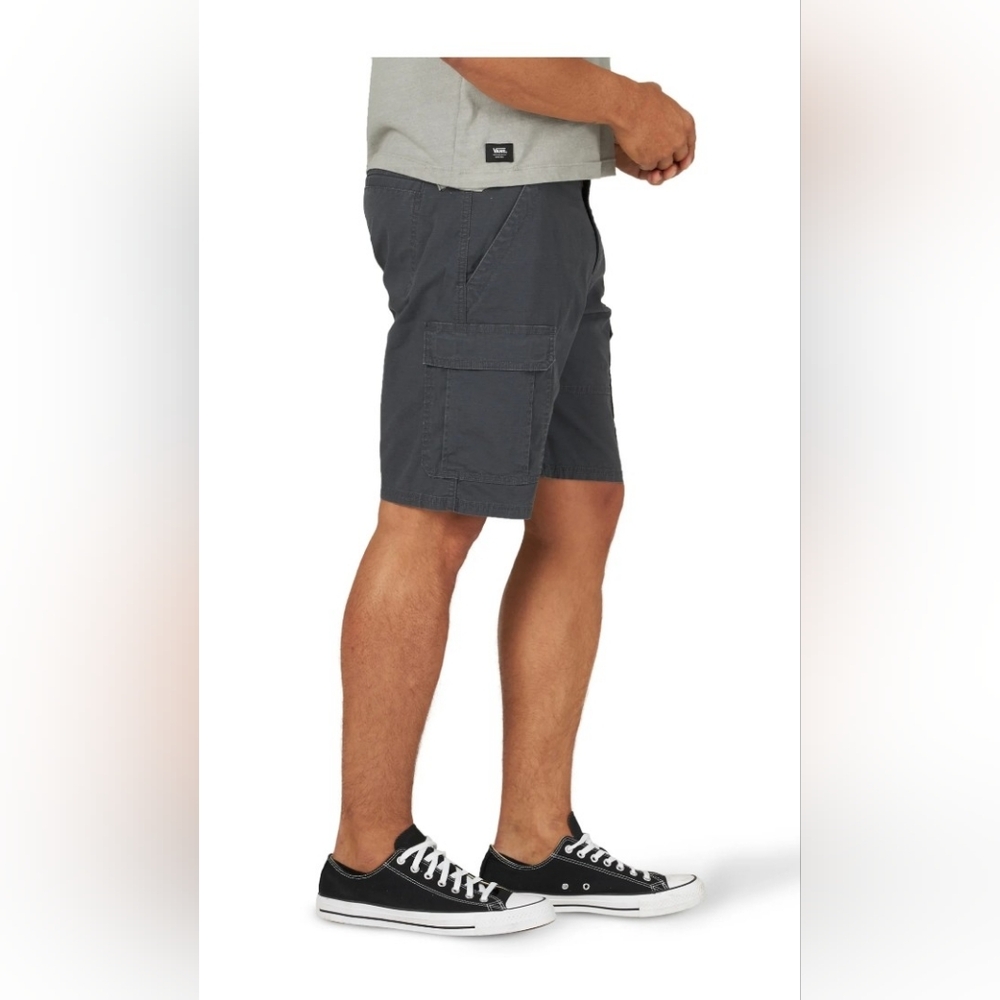 New Wrangler Men's 46 Stretch Cargo Shorts 10" inseam - Picture 6 of 12